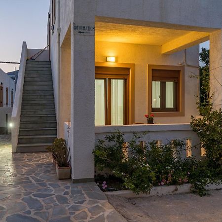 Akrotiri Apartments Makrýgialos Extérieur photo