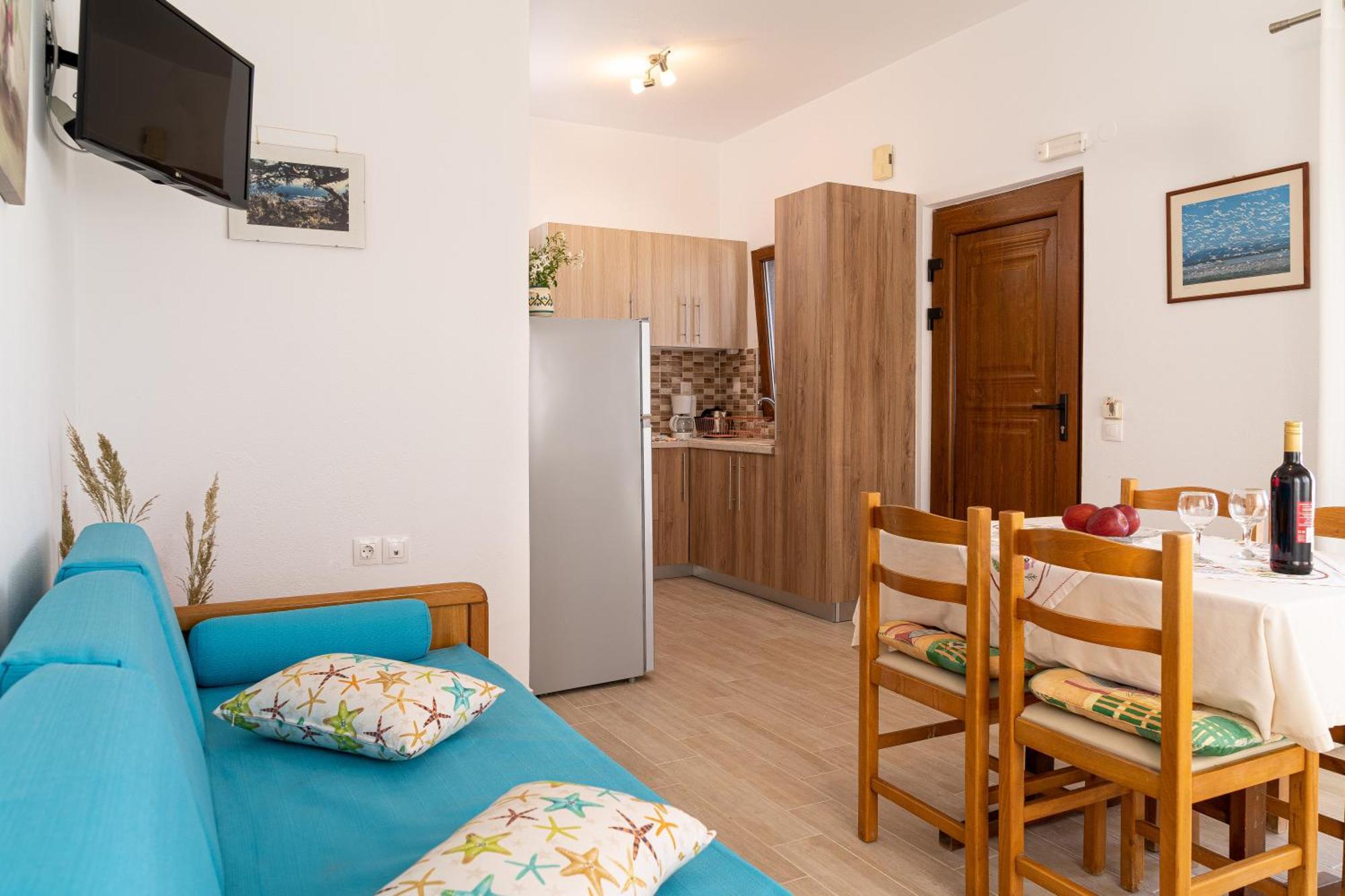 Akrotiri Apartments Makrýgialos Extérieur photo