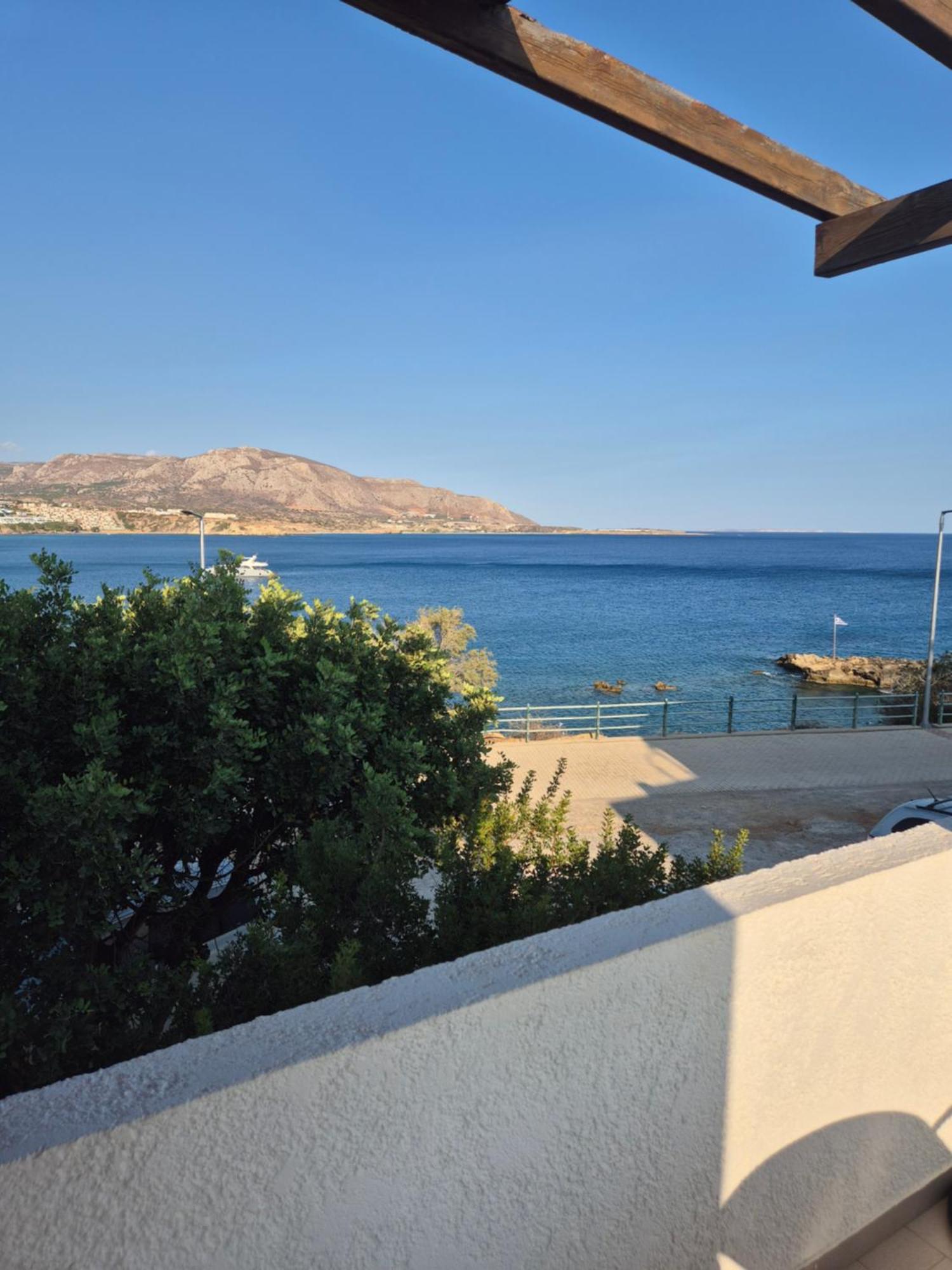 Akrotiri Apartments Makrýgialos Extérieur photo